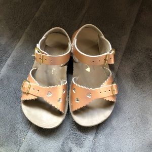 Rose gold Saltwater sandals toddler size 7